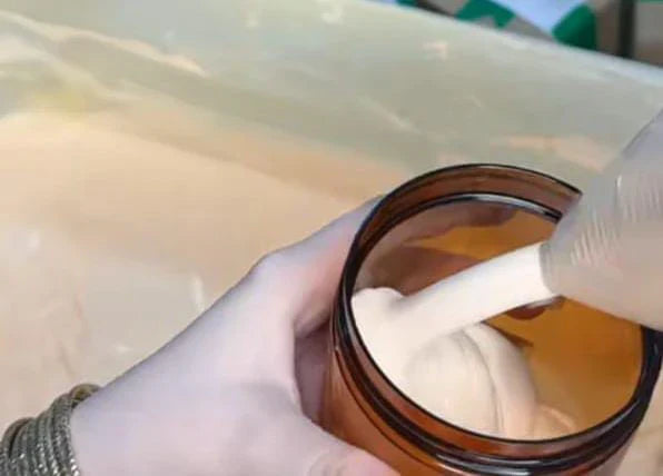 Zafraani Glow Cream